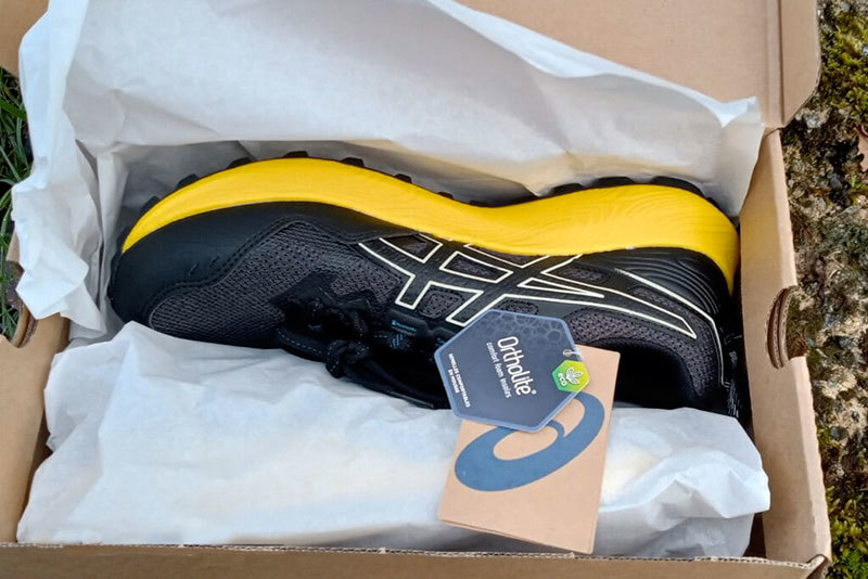 Asics Gel Sonoma 7 in box