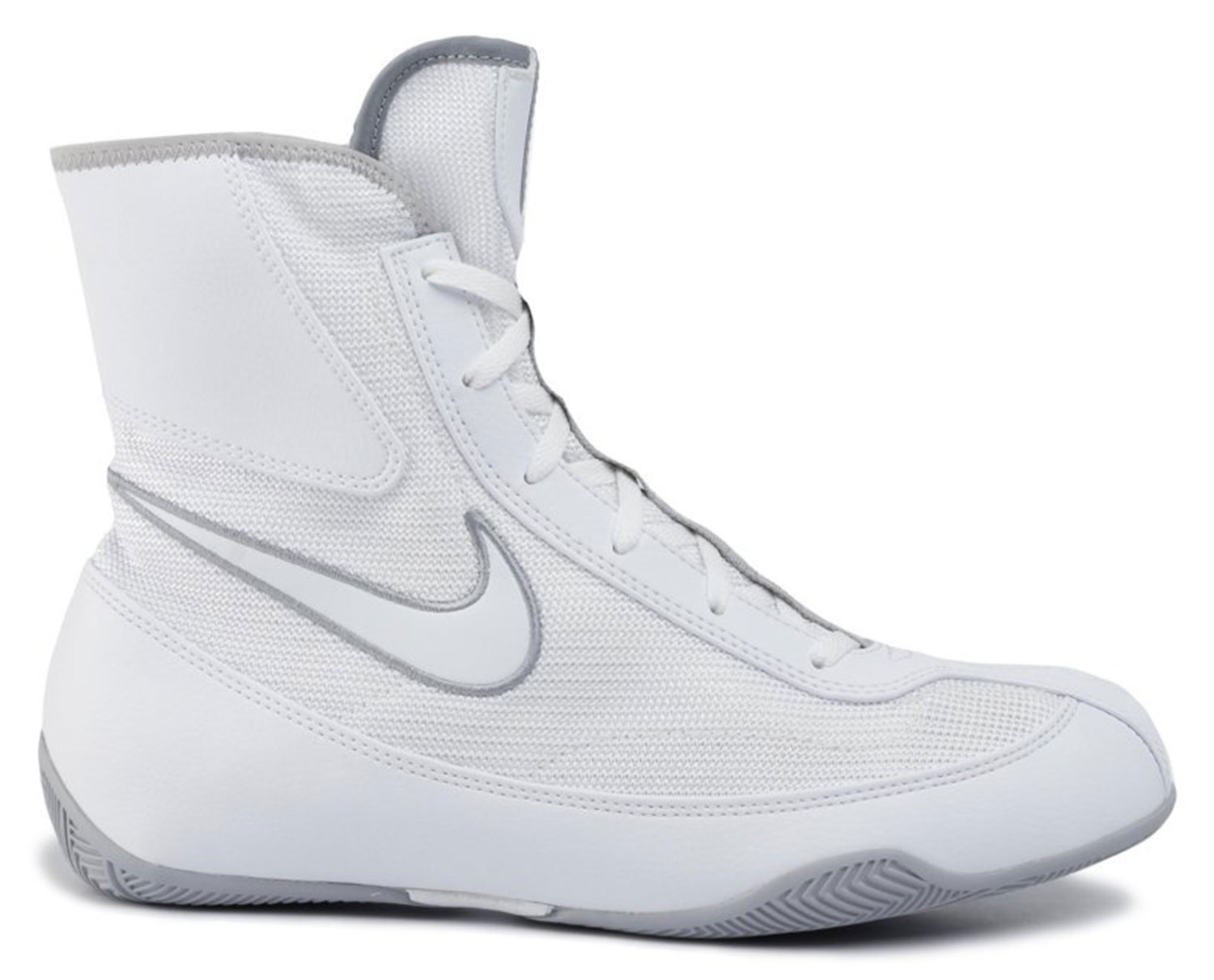 nike machomai 2 mid boxing boots