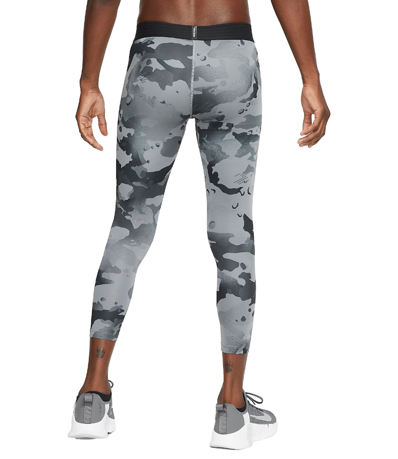 nike pro camo leggings